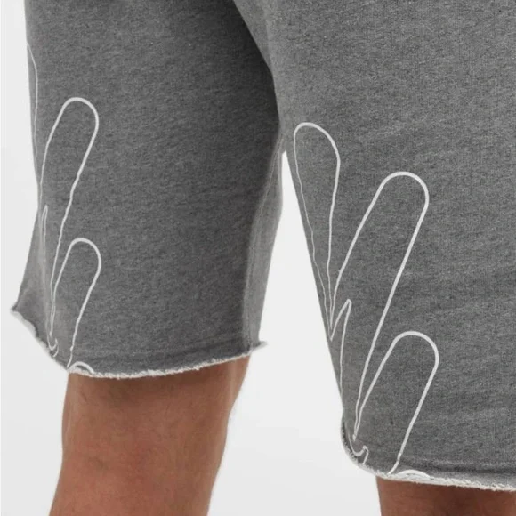 OFF-WHITE Diagonal Wave Outline Sweat Shorts